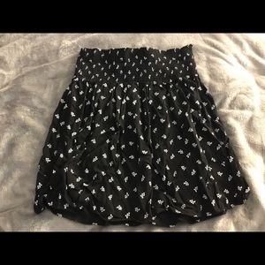 Stretch Waistband Mini Skirt